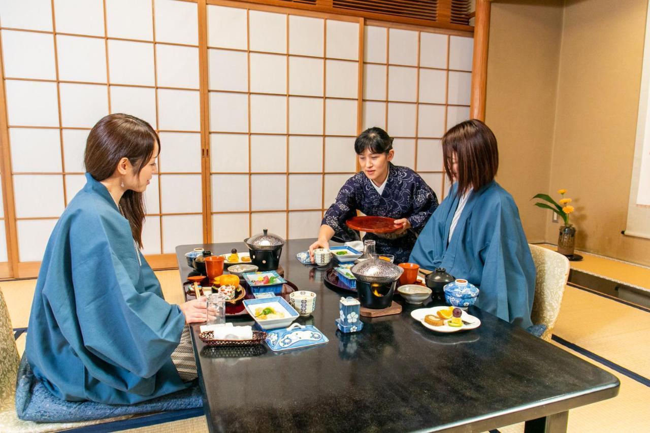 Atami Onsen Yamaki Ryokan Экстерьер фото