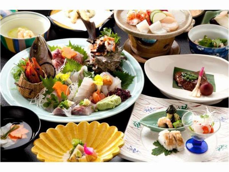 Atami Onsen Yamaki Ryokan Экстерьер фото